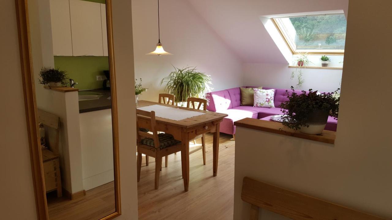 Viadolcevita - Gruene Gaestewohnung Lana Luaran gambar